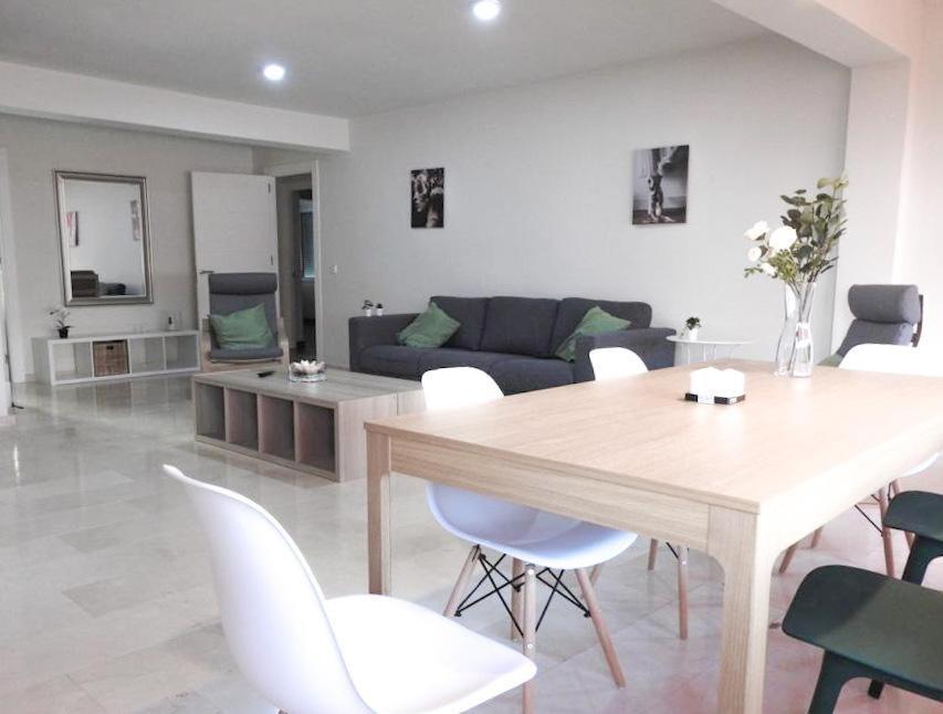 Carihuela Beach Suite Apartment Torremolinos Exterior foto